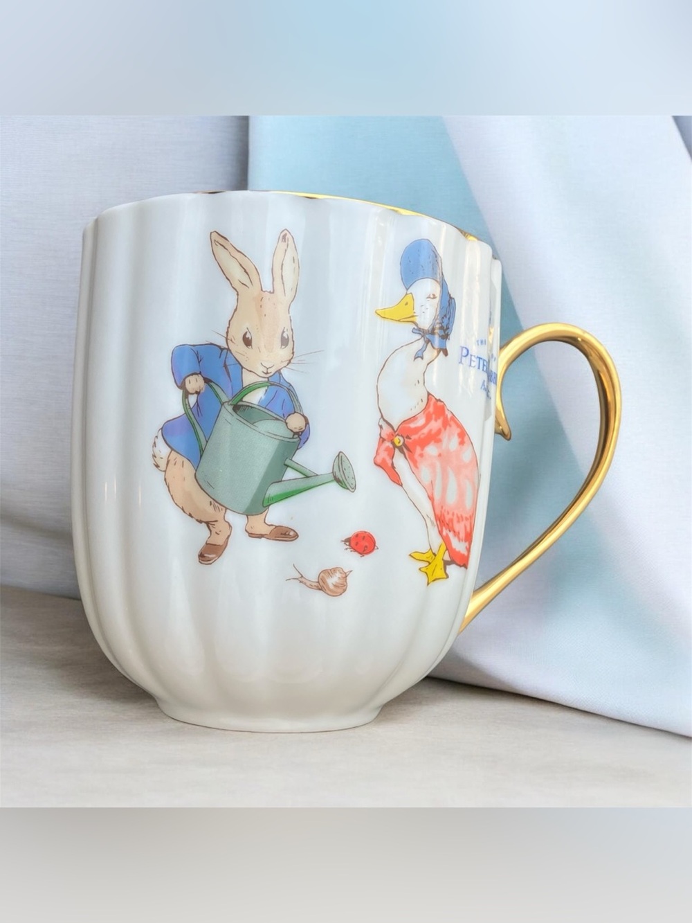 NEW Beatrix Potter World of Peter Rabbit Mug Spring Jemima Duck Gold Trim Birds